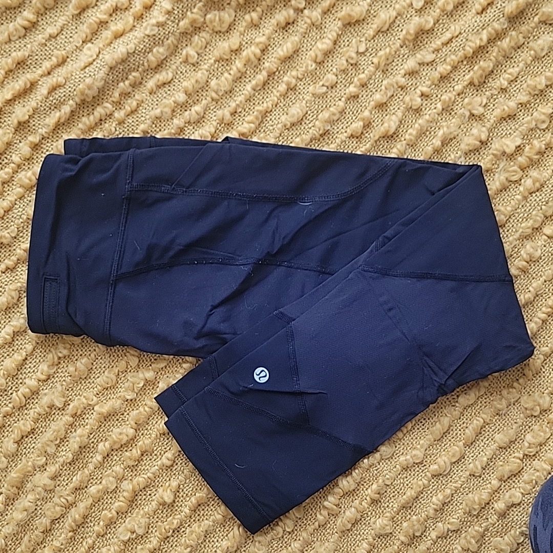 Lulemon Cropped 23"